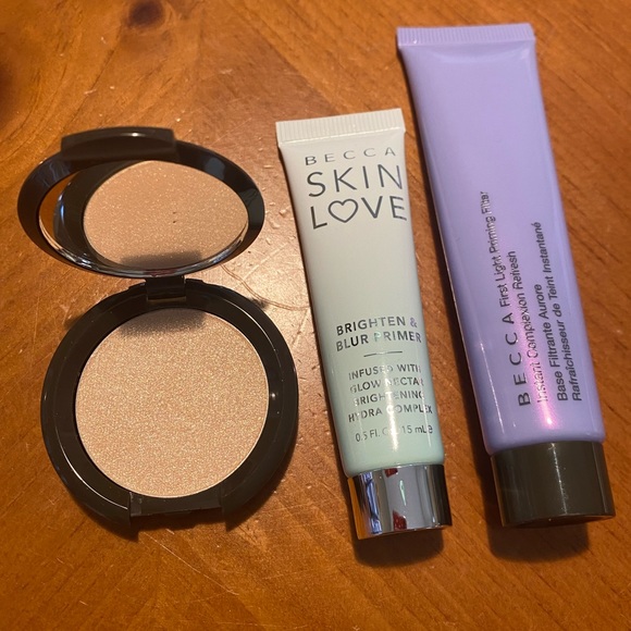 BECCA Put A Glow On It Kit - Picture 5 of 16